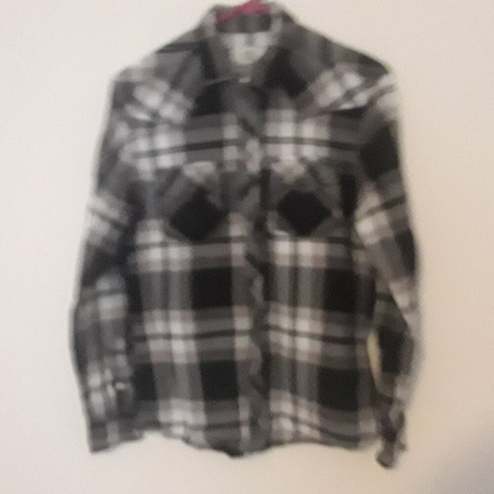 Roebuck & Co. Vintage Boy's Small Blacks/Grays/White Pattern.Long Sleeve